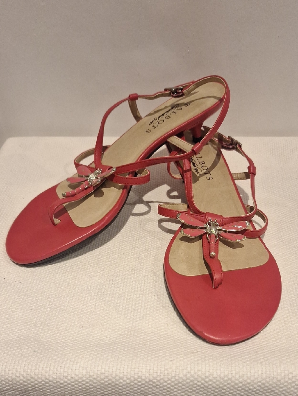 Talbots Pink T-Strap Kitten Heel Sandals with Enameled Silver Tone Dragonfly
